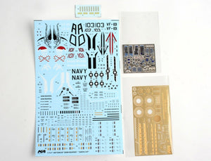 KA Models KP-72002A F-14A PLUS Tomcat &amp;quot;SantaCat&amp;quot; (ex Fujimi) 1/72 – zdjęcie 14
