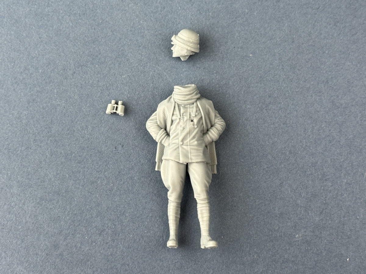 Copper State Models F32-057 Italian Airman in Roold crash helmet 1/32 – imagen 2