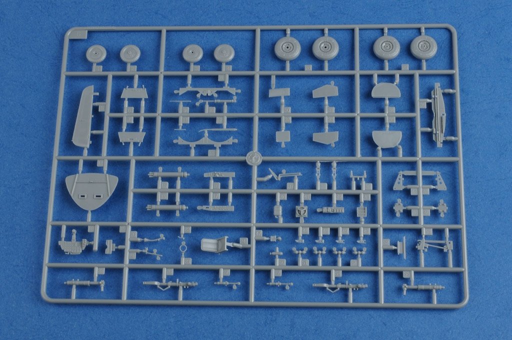 Hobby Boss 80370 Me 262 A-1a/U1 1/48 – image 6