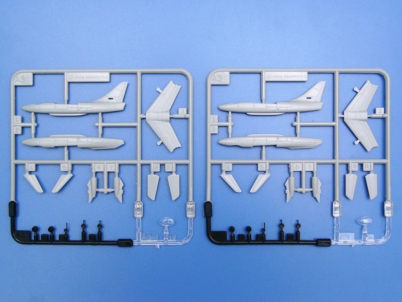 Trumpeter 05605 U.S. CVN-68 Nimitz aircraft carrier 1975 1/350 – zdjęcie 14