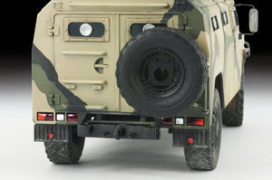 Zvezda 3682 GAZ with AT missile system Kornet D 1/35 – image 6