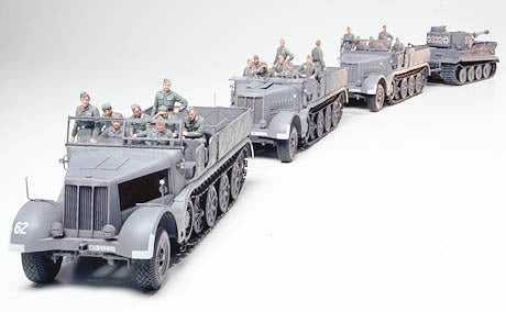 Tamiya 35239 German 18-Ton Heavy Half-Track FAMO 1/35 – image 3