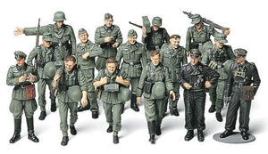 Tamiya 32530 German Infantry on Maneuvers 1/48 – image 2