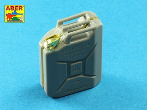 Aber 16158A German WW II 20L Jerry Can closings &amp;amp; 200L fuel drum covers (choice A) 1/16 – zdjęcie 10