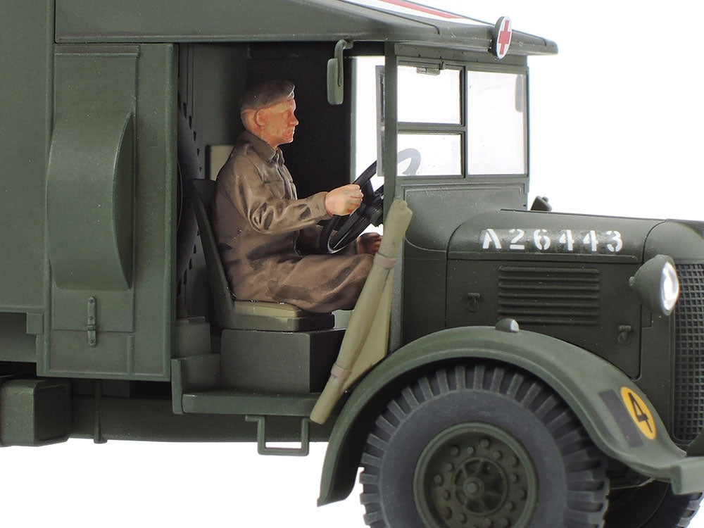 Tamiya 32605 BRITISH 2T 4X2 AMBULANCE 1/48 – zdjęcie 4