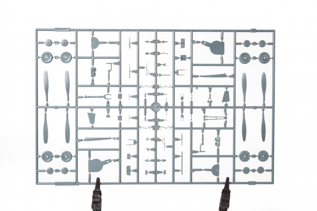Eduard 8092 P-400 1/48 – image 8