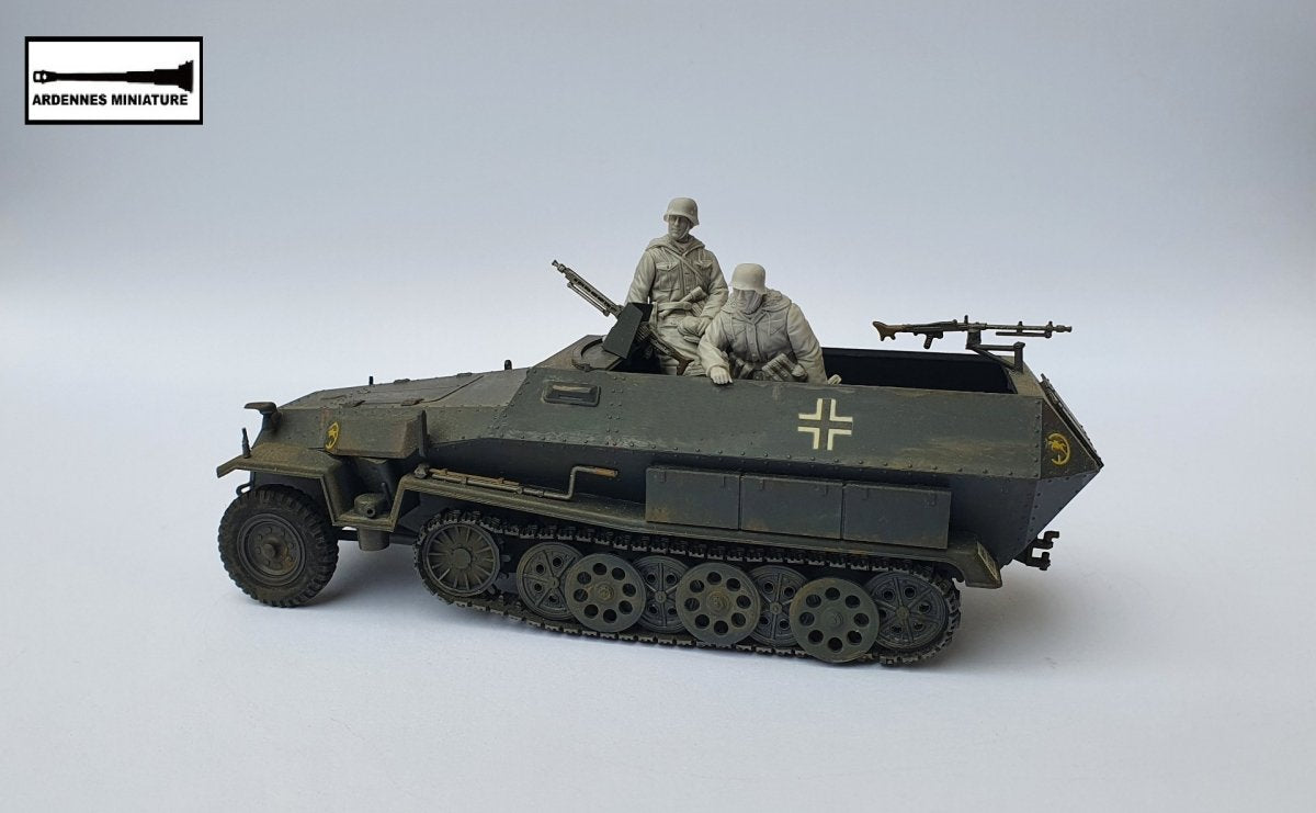 Ardennes Miniature 35021 WW2 PANZER COMMANDER AND GERMAN SOLDIERS 1/35 – zdjęcie 6