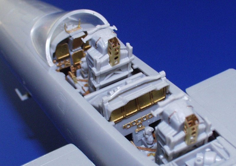 Eduard 49225 F-15E 1/48 Revell – image 7
