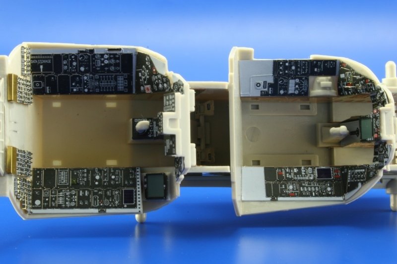 Eduard 32529 F-14A interior 1/32 Tamiya – zdjęcie 10