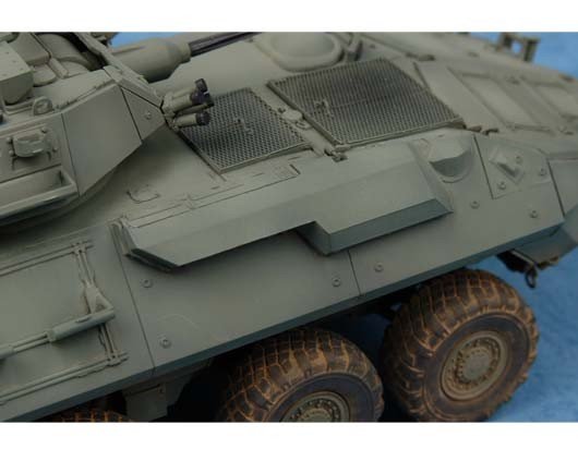 Trumpeter 01521 LAV-A2 8x8 wheeled armoured vehicle 1/35 – zdjęcie 4