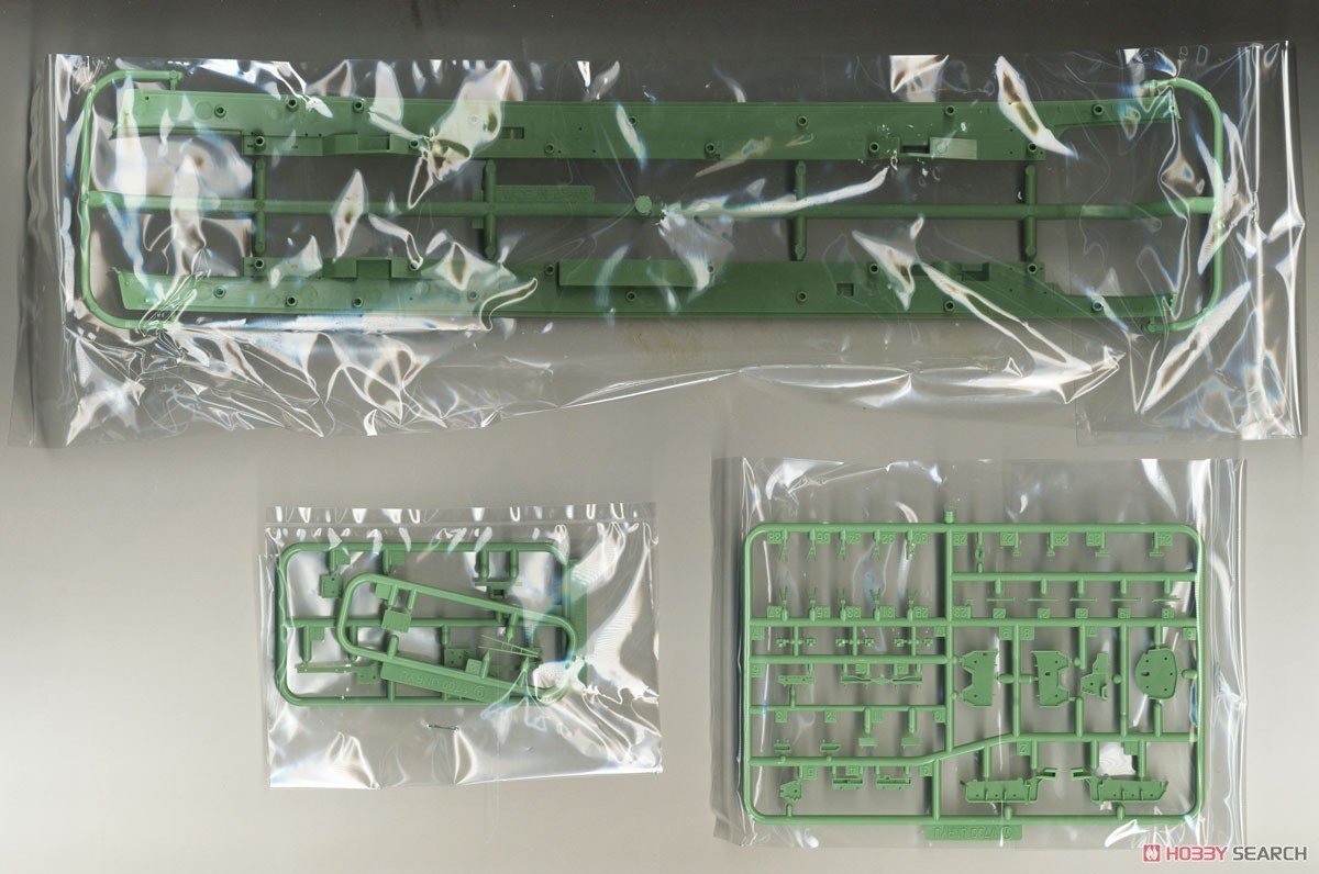 Fujimi 451664 KG-41 Japanese Navy Aircraft Carrier Amagi Full Hull 1/700 – image 7