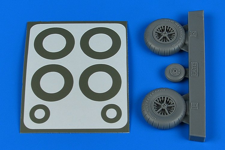 Aires 2244 Bf 108 wheels & paint masks - late 1/32 EDUARD