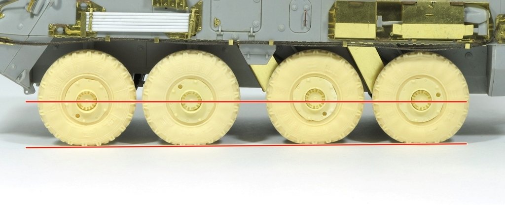 Roues de route lestées pour véhicule blindé canadien LAV III, modèle ET ER35-012, pour TRUMPETER 1/35 – image 2