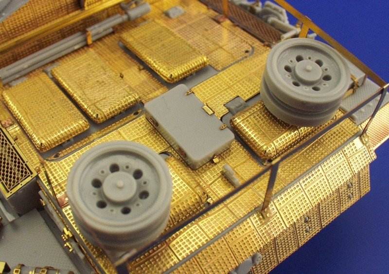 Eduard 35752 Zimmerit StuG. III Ausf. G waffle 1/35 Dragon – image 6