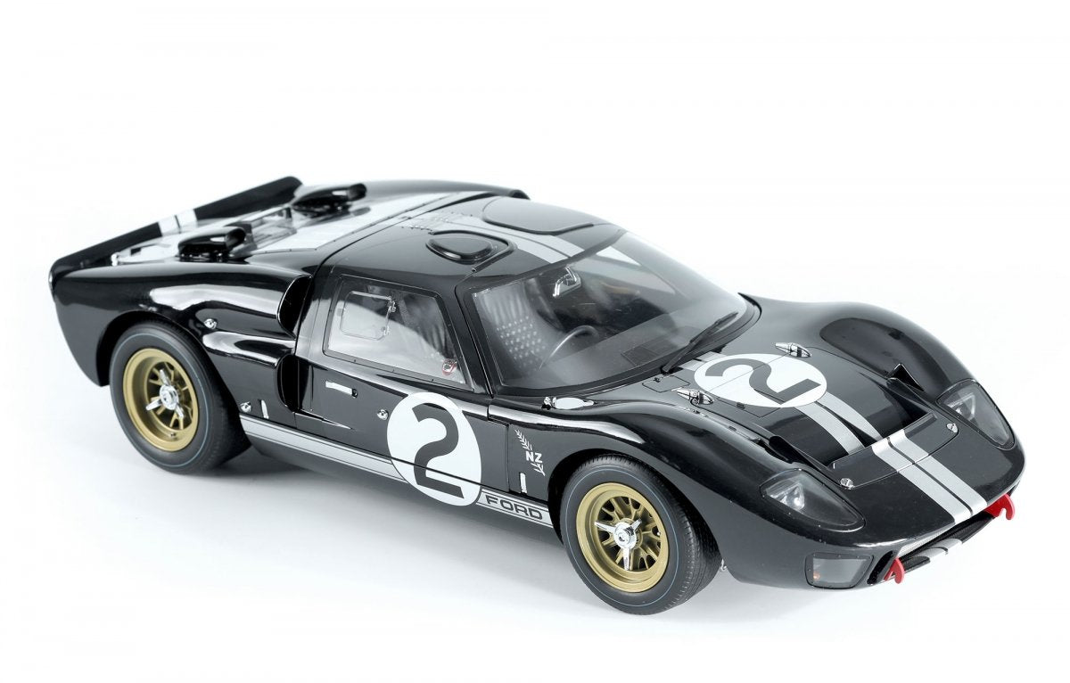 Meng Model RS-003 Ford GT40 Mk.II &amp;#39;66 Champion (pre-coloured) 1/12 – zdjęcie 3