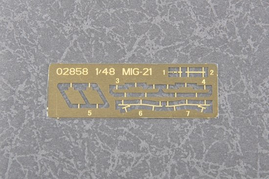 Trumpeter 02861 J-7G Fighter 1/48 – image 10