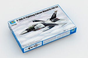 Trumpeter 03911 F-16A/C Fighting Falcon Block 15/30/32 1/144 – image 2