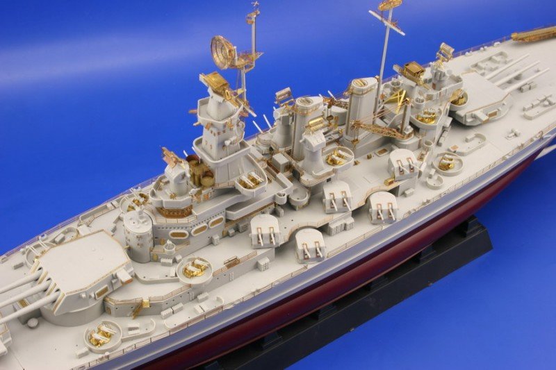 Eduard 53018 USS BB-55 North Carolina 1/350 Trumpeter – zdjęcie 7