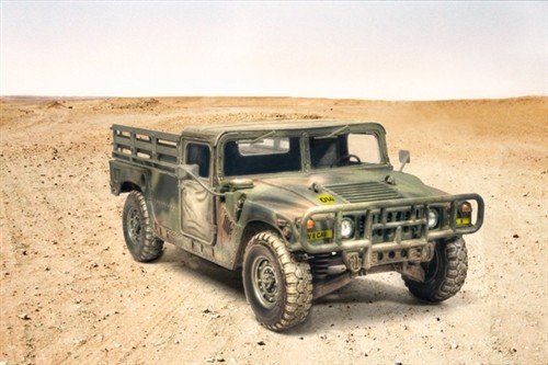 Italeri 6484 M1097 A2 Cargo Carrier 1/35 – zdjęcie 2