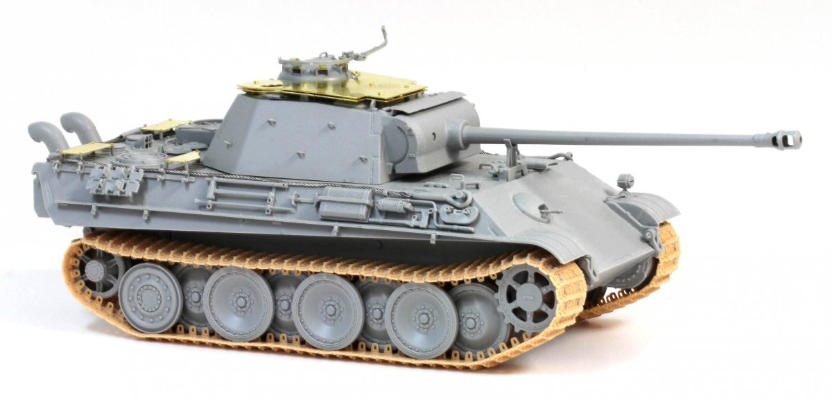 Dragon 6897 Panther Ausf.G Late Production w/Add-on Anti-Aircraft Armor 1/35 – image 3