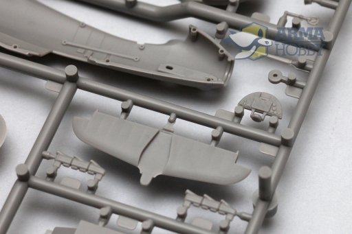 Arma Hobby 70023 Hurricane Mk I - Battle of Britain - Limited Edition 1/72 – zdjęcie 9