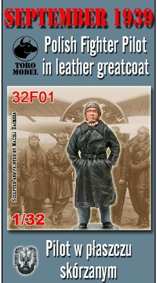 ToRo Model 32F01 September 1939 - Polish Fighter Pilot in leather greatcoat 1/32