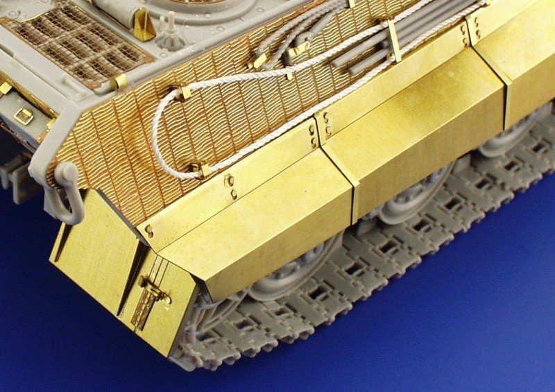 Eduard 35702 King Tiger Henschel fenders 1/35 Dragon – image 5