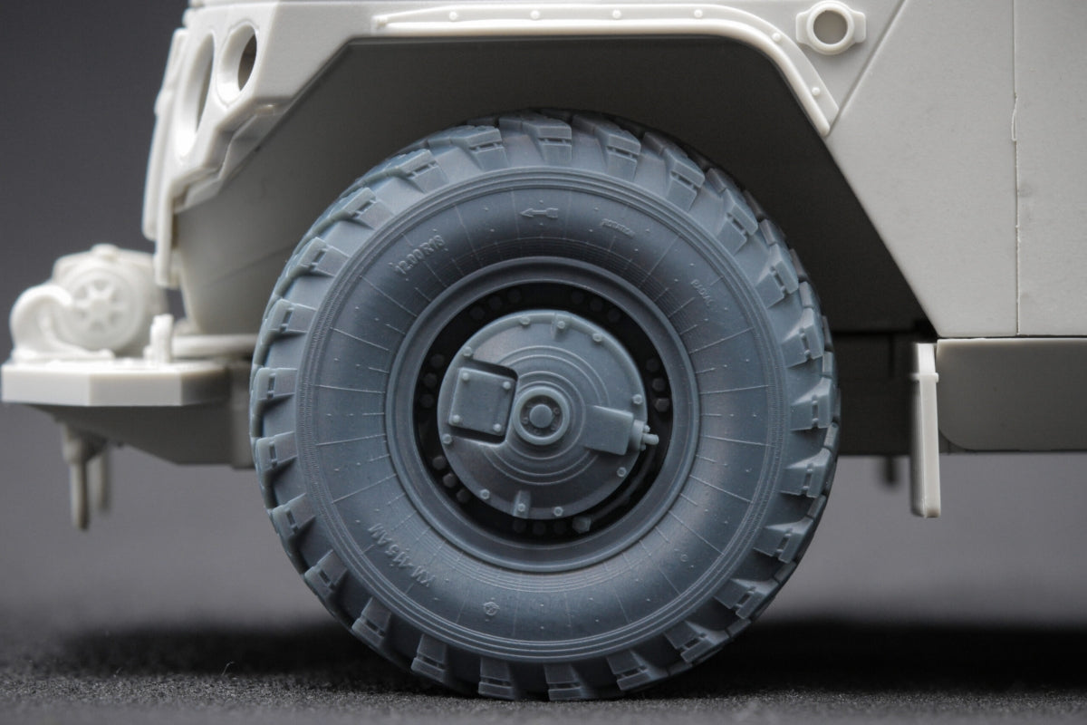 ScaleX WM 35015 GAZ Tiger V1 Ordinary wheel set (for Meng) 1/35