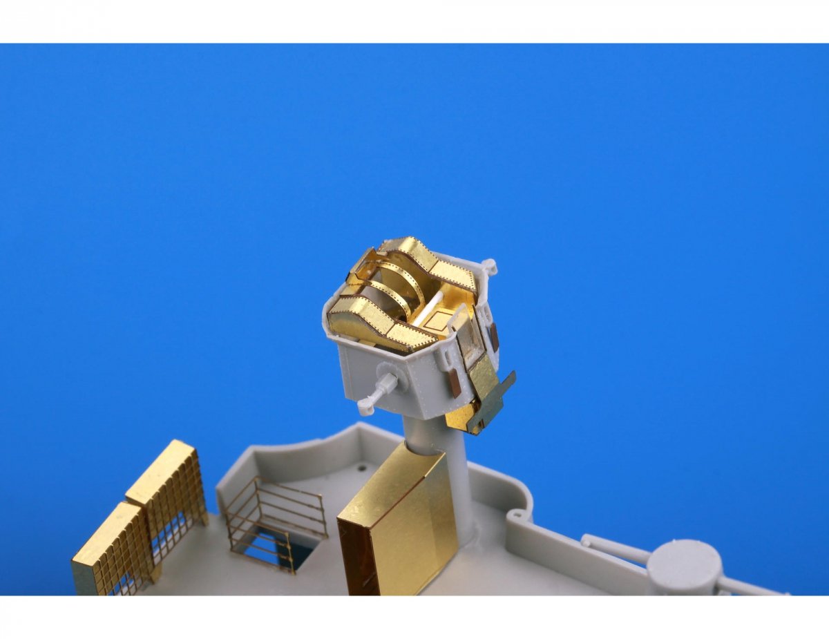 Eduard 53197 HMS Hood pt. 7 main top TRUMPETER 1/200 – zdjęcie 5
