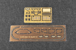Trumpeter 03226 Russian MIG-29UB Fulcrum 1/32 – zdjęcie 15