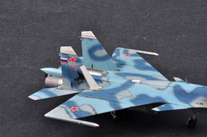Trumpeter 01667 Russian Su-33 Flanker D – zdjęcie 7
