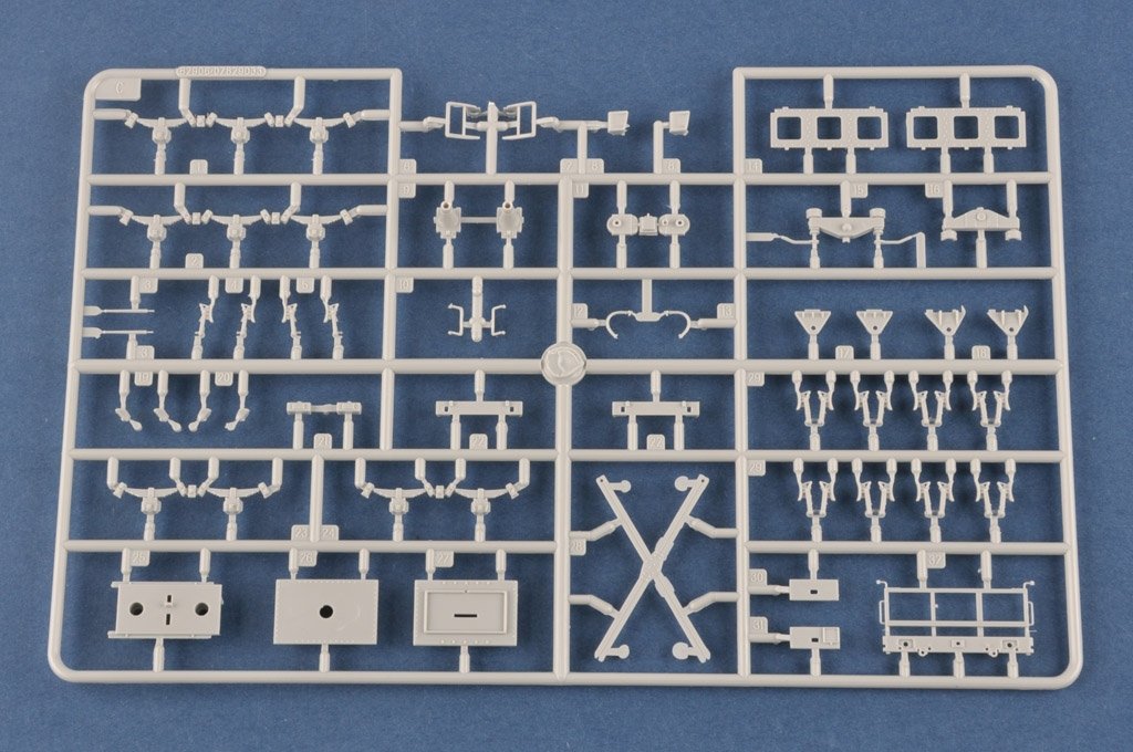 Hobby Boss 82961 German KARL-Geraet 040/041 on Railway Transport Carrier 1/72 – zdjęcie 13