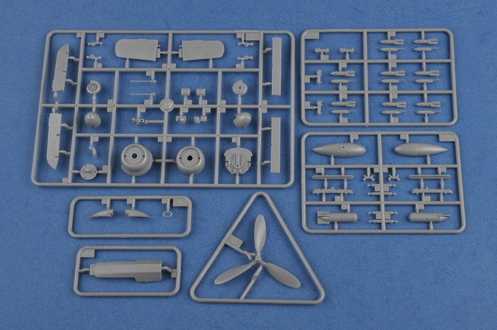 Hobby Boss 81721 Focke-Wulf FW190D-13 – zdjęcie 6
