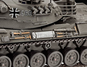 Revell 63240 Leopard 1 - model set 1/35 – zdjęcie 6