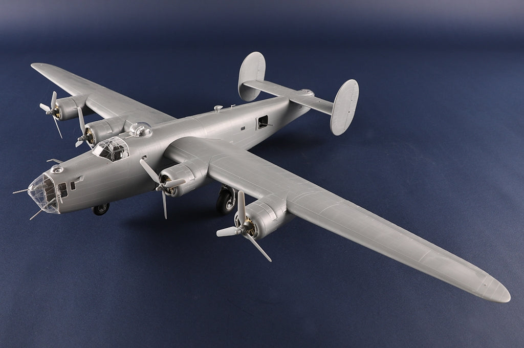 Hobby Boss 81775 US B-24D Liberator 1/48 – zdjęcie 14