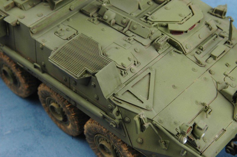 Trumpeter 01575 American M1132 Engineer Squad Vehicle 1/35 – image 5
