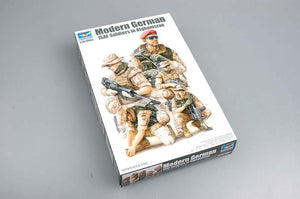 Trumpeter 00421 Modern German ISAF Soldiers in Afghanistan 1/35 – zdjęcie 3