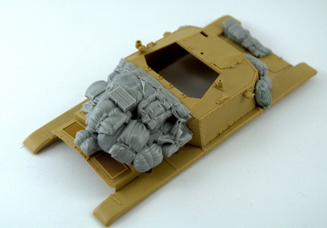 Panzer Art RE35-551 Stowage set for SPG “Semovente” M40-75/18 1/35 – zdjęcie 3