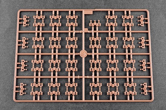 Trumpeter 09590 Soviet T-100 Heavy Tank 1/35 – zdjęcie 9