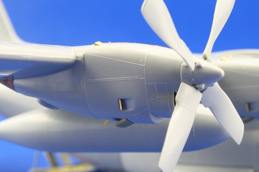 Eduard 72461 C-130H exterior 1/72 ITALERI – image 8