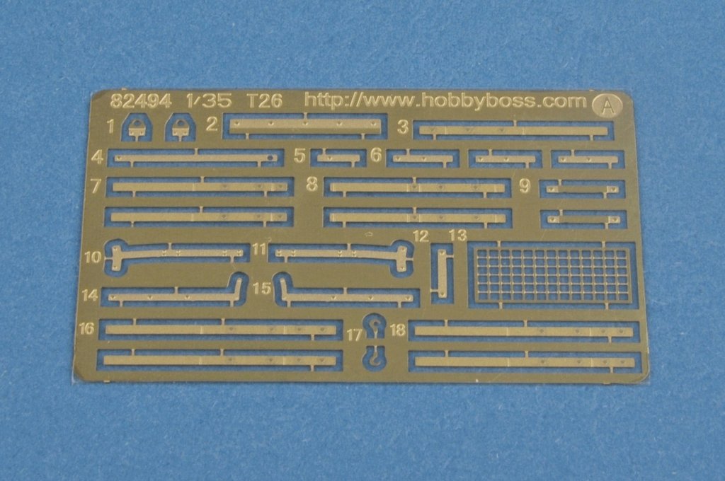 Hobby Boss 82497 Soviet T-26 Light Infantry Tank Mod.1938 1/35 – zdjęcie 10