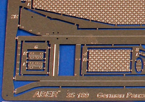 Aber 35189 German medium tank Pz.Kpfw. IV, Ausf.B/C - vol. 2 - additional set - fenders 1/35 – image 2