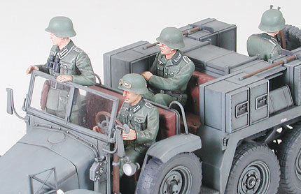 Tamiya 35259 Krupp Protze 1 Ton (6x4) Kfz.69 Towing Truck w/3.7cm Pak 1/35 – imagen 4