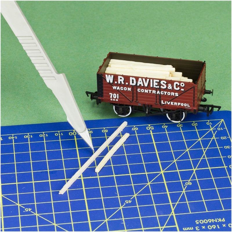 Modelcraft PKN1007-3 Disposable Scalpel Set x 3 – Bild 2