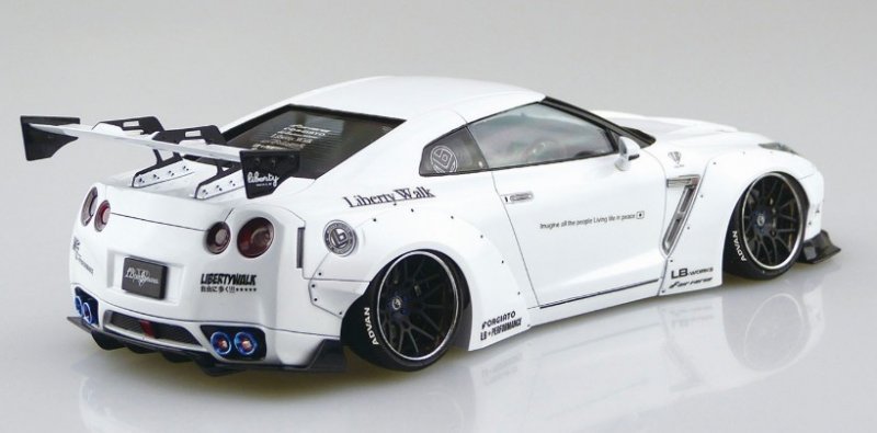 Aoshima 05590 LB WORKS R35 GT-R type 1.5 1/24 – zdjęcie 3