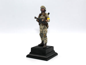 ICM 16104 Soldier of the Armed Forces of Ukraine 1/16 – zdjęcie 13