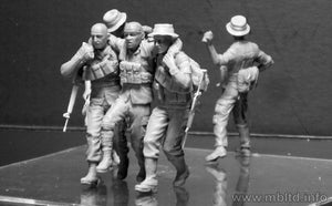 Master Box 35107 HEAD FOR THE HUEY VIETNAM1/35 – zdjęcie 4