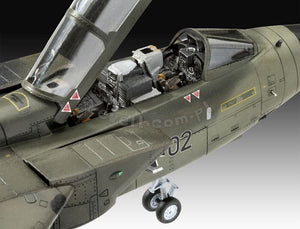 Revell 03801 Tornado Twin Pack - 50 Anniversary Panavia Tornado 1/72 – image 10