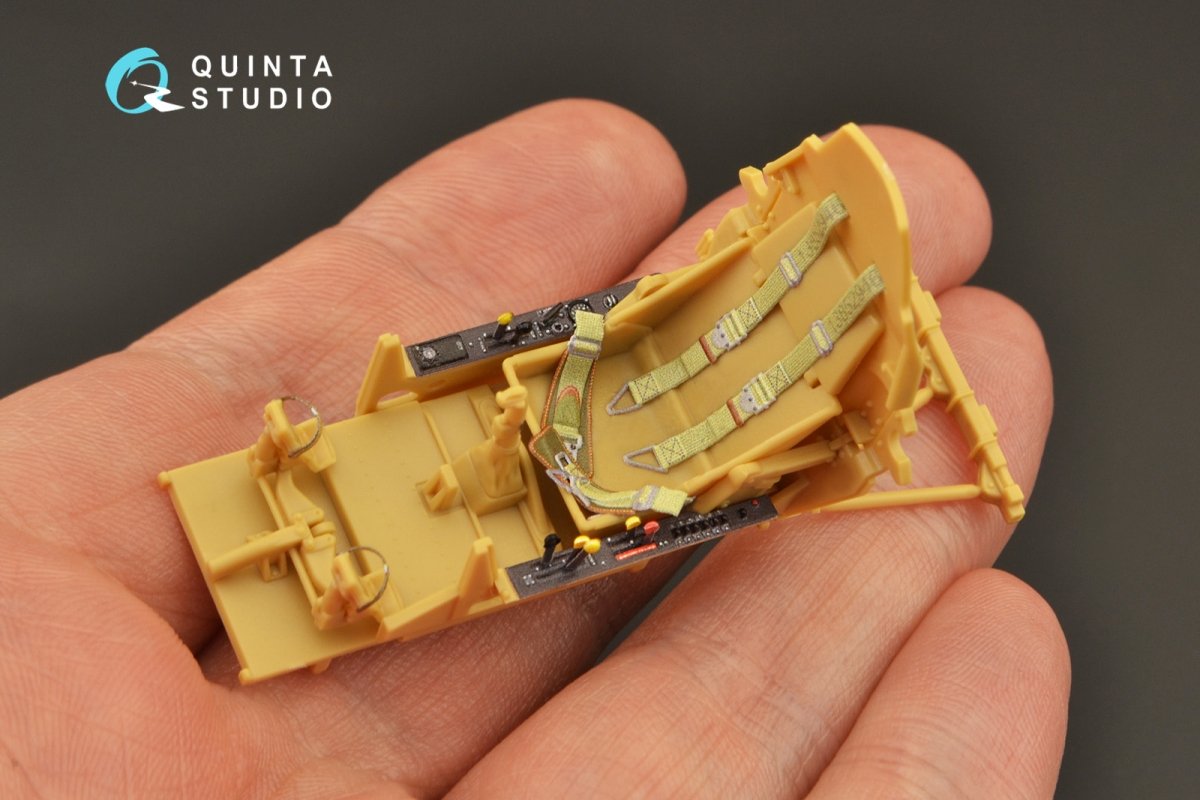 Quinta Studio QD32129 Hs 129B-2 3D-Printed &amp;amp; colored Interior on decal paper (Zoukei-Mura) 1/32 – image 3