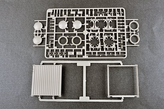 Trumpeter 01076 3M54 Club-k in 20-feet variant with Kh-35UE 1/35 – zdjęcie 6